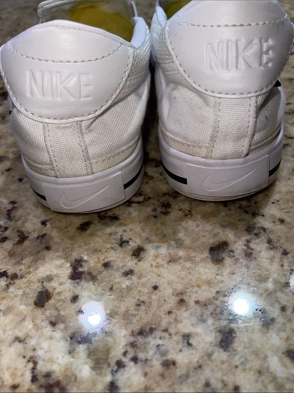 Nike Court Legacy Slip On